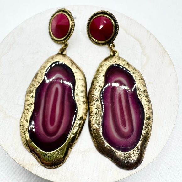 High quality stone cross section post statement earrings on gold tone backing - Picture 2 of 5